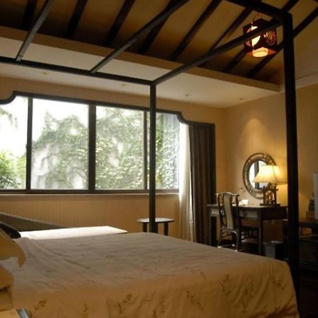 Wuzhen Clubhouse Hotel Jiaxing Exterior photo