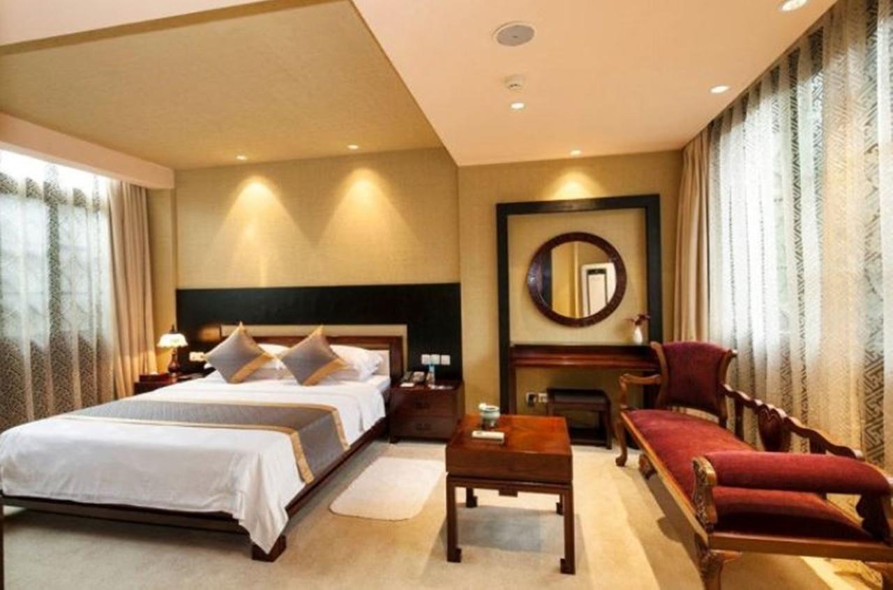 Wuzhen Clubhouse Hotel Jiaxing Exterior photo